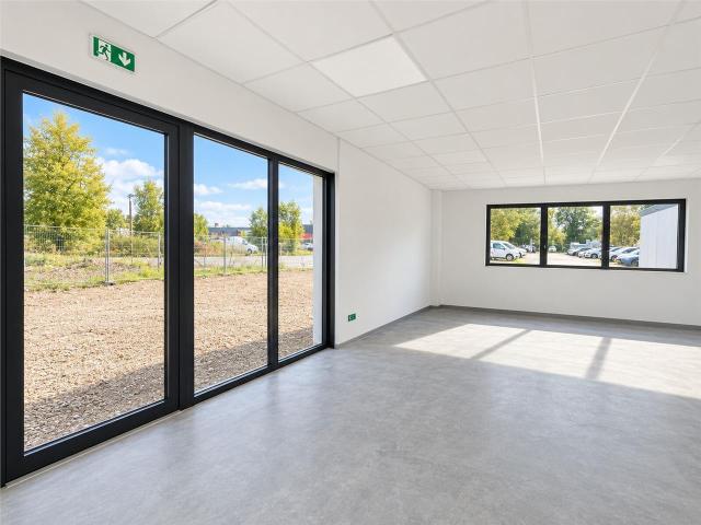 Local Commercial location à Lou Verdai, Villeneuve-Tolosane