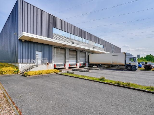 Local Commercial location à Meaux, Villeparisis
