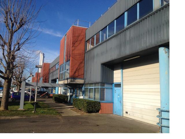 Local Commercial location à Le Raincy, Villepinte