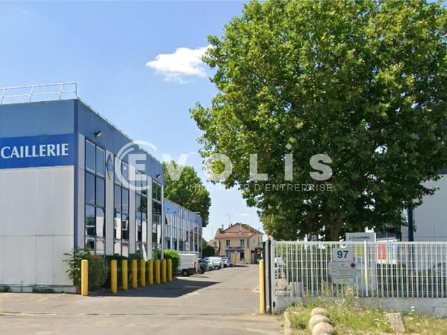 Local Commercial location à L'Haÿ-les-Roses, Vitry-sur-seine