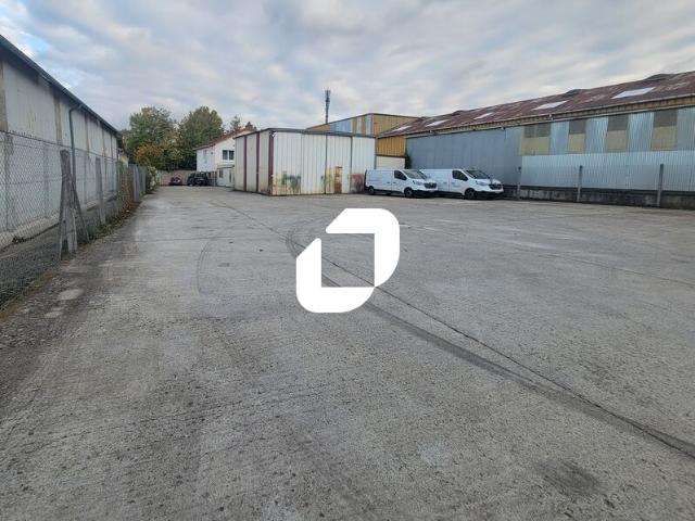 Local Commercial location à Palaiseau, Wissous