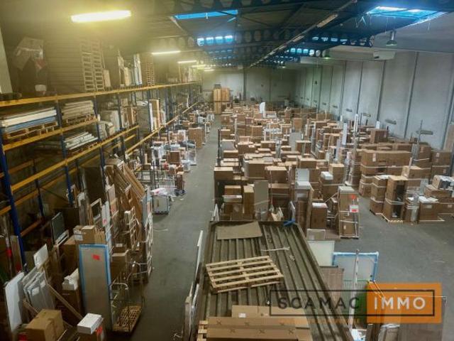 Local Commercial location à Palaiseau, Wissous