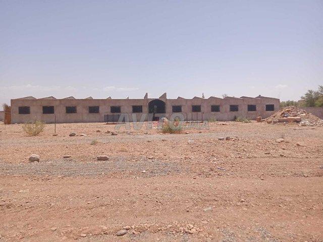 Local commercial location à L'Oriental