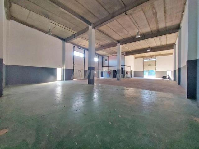 Local commercial location à Anfa, Gharb-Chrarda-Beni Hssen