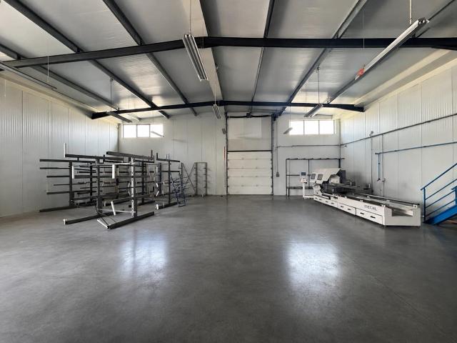 Local Commercial location à Muret, Seysses