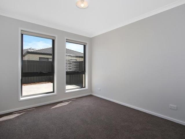 Townhouse for rent in Albury, New South Wales