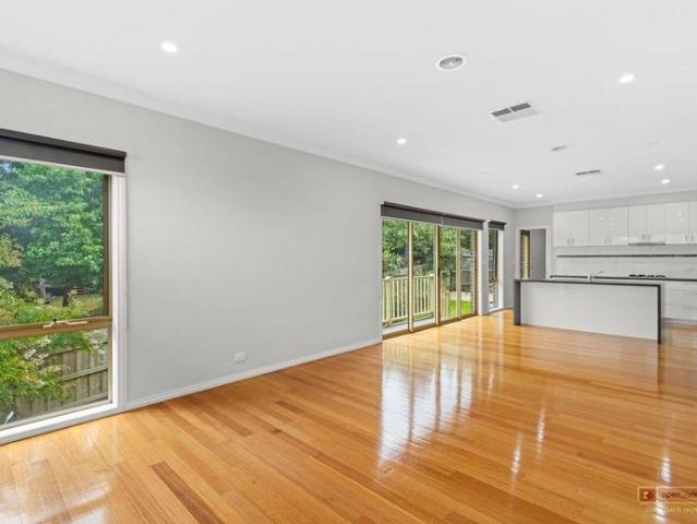 Townhouse for rent in Camerons Creek, Victoria