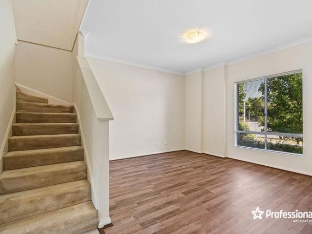 Townhouse for rent in Bassendean, Western Australia