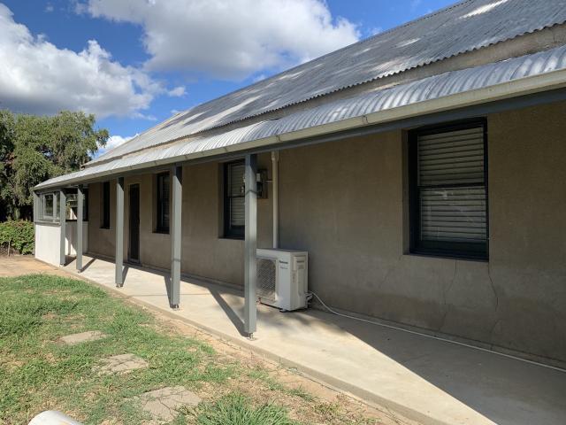 Apartment for rent in Piallamore, New South Wales