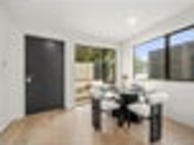 House for sale in Schnapper Rock, Upper Harbour