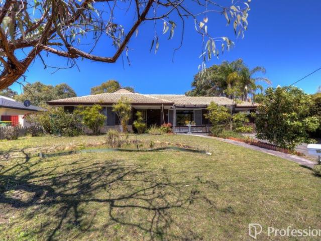 House for sale in Forrestfield, City Of Kalamunda