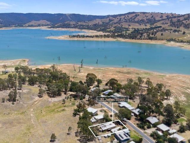 House for sale in Bonnie Doon, Victoria