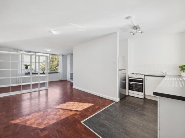Apartment for rent in Cockburn, Western Australia