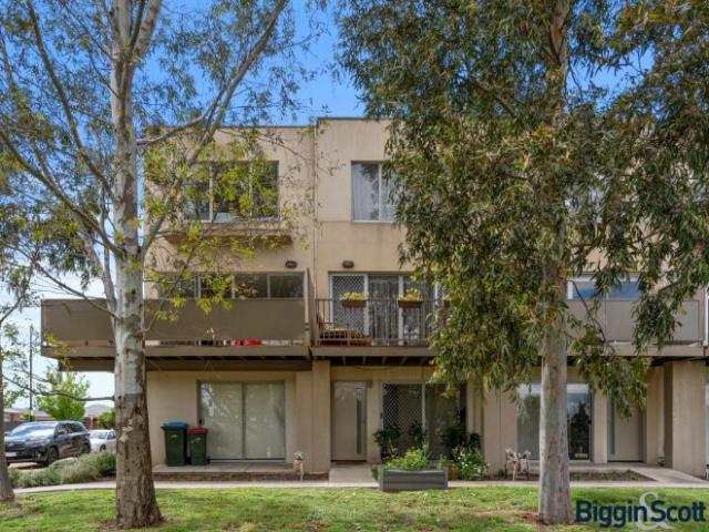 Townhouse for rent in Camerons Creek, Victoria