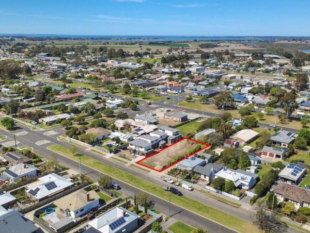 Land for sale in Bairnsdale, Shire of East Gippsland