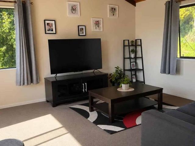 Townhouse for rent in Omokoroa, Bay Of Plenty