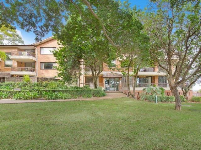 Apartment for rent in Mobbs Hill, Sydney