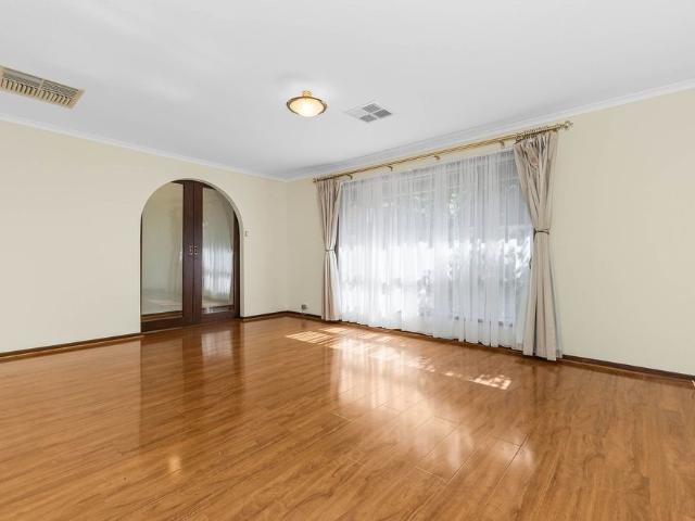 House for rent in Modbury Heights, Adelaide