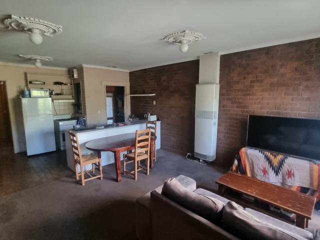 House for rent in Carlton North