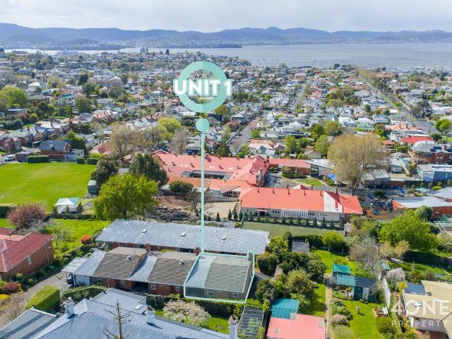 Apartment for sale in Dynnyrne, Tasmania