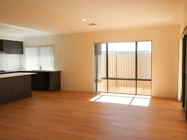 House for rent in Mandogalup, Western Australia