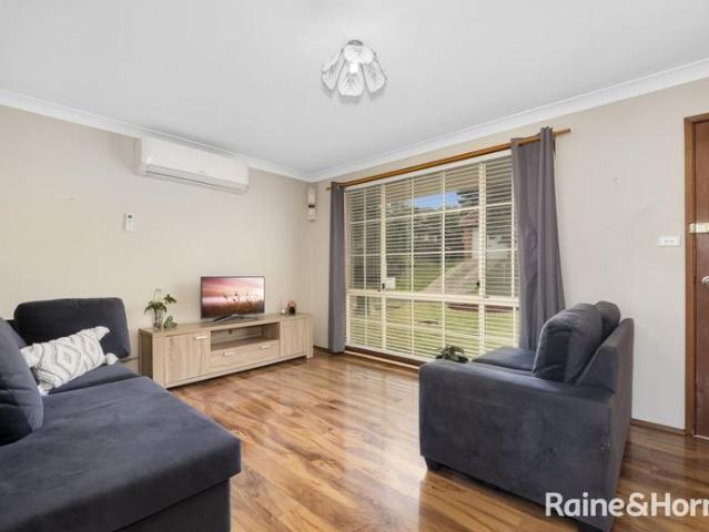 House for rent in Minto, Sydney