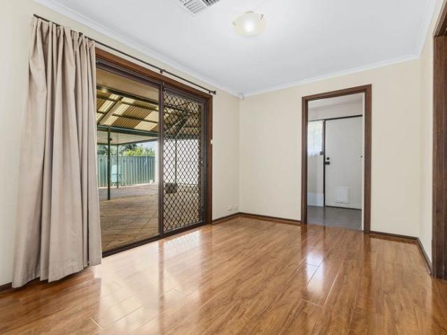 House for rent in Modbury Heights, Adelaide