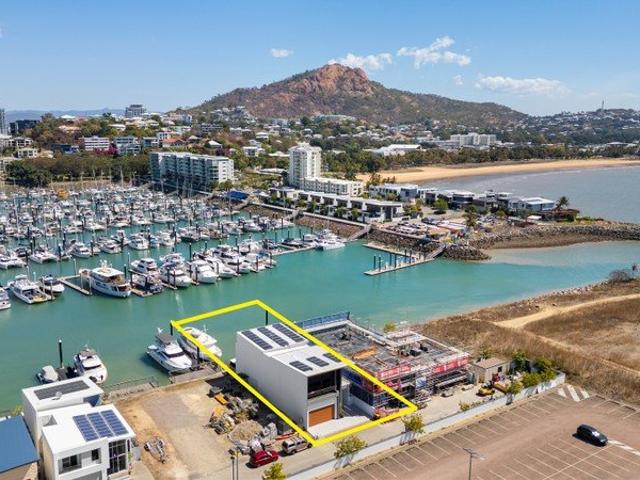 House for sale in Townsville City, Townsville