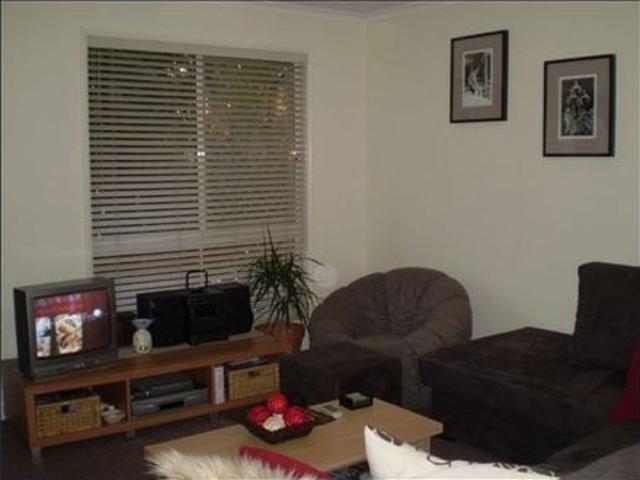 Townhouse for rent in Underwood, Greater Brisbane
