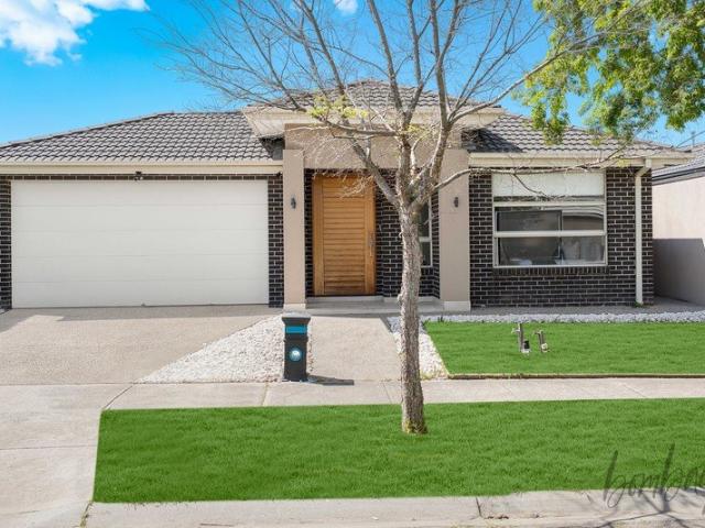 House for sale in Cloverton, Melbourne