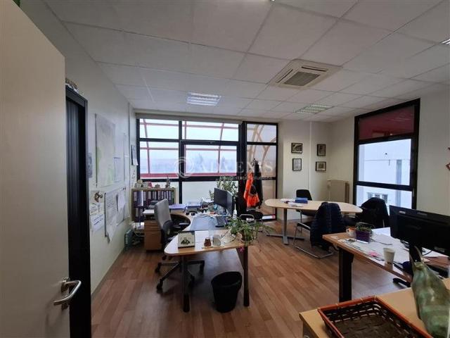 Local Commercial location à Nancy, Phlin