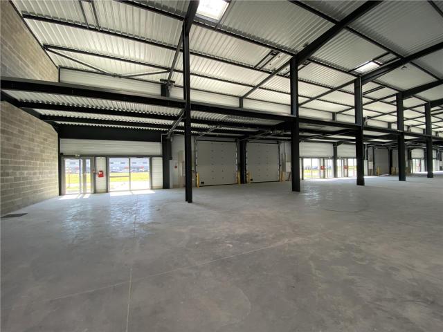 Local Commercial location à Le Raincy, Aulnay-sous-bois