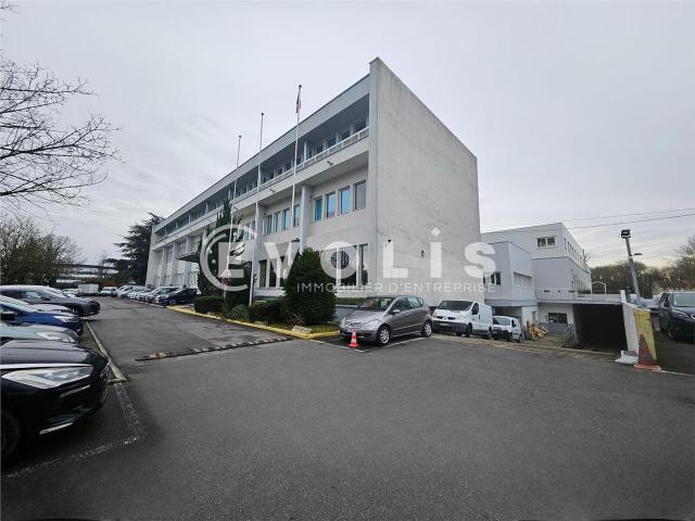 Local Commercial location à Antony, Le Plessis-robinson