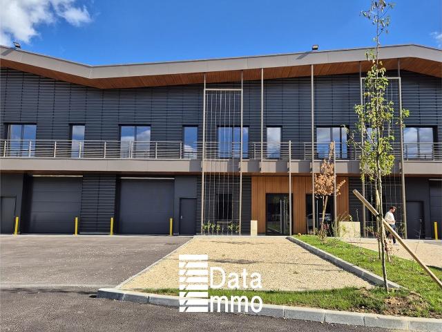 Local Commercial location à Torcy, Coupvray