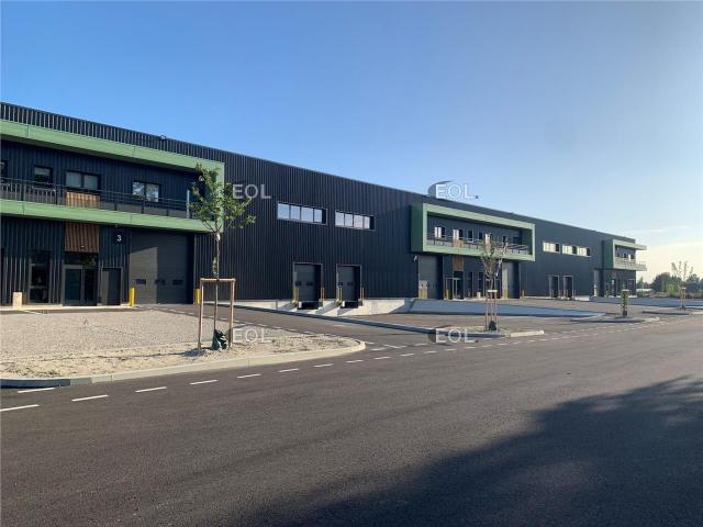 Local Commercial location à Arles, Graveson