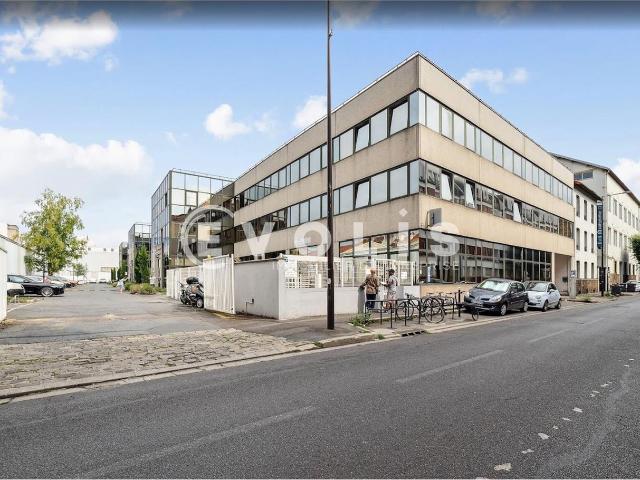 Local Commercial location à L'Haÿ-les-Roses, Ivry-sur-seine