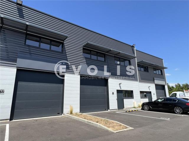 Local Commercial location à Melun, Lieusaint