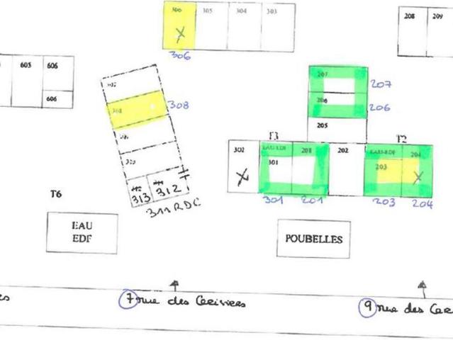 Local Commercial location à Évry, Lisses