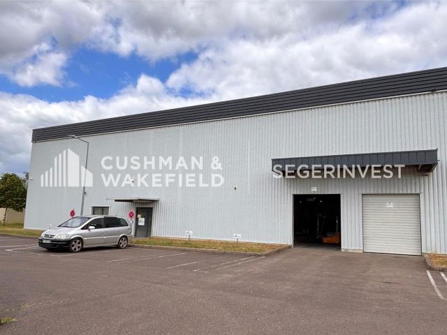 Local Commercial location à Dijon, Longvic