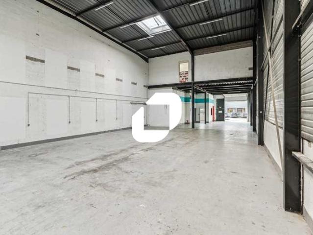 Local Commercial location à Palaiseau, Massy