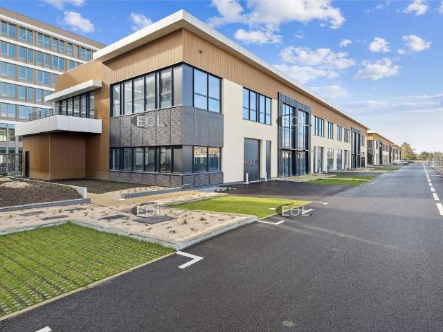 Local Commercial location à Nanterre