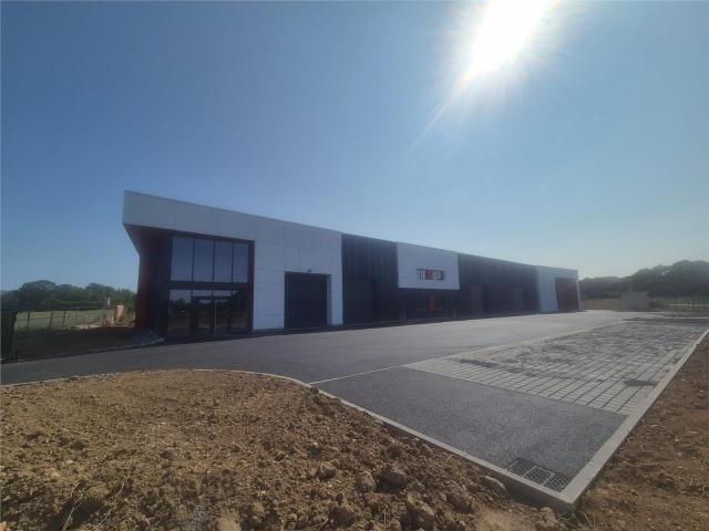 Local Commercial location à Beauvais, Allonne