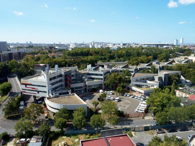 Local Commercial location à Saint-Denis, Saint-denis