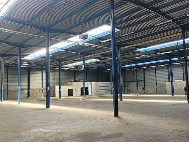 Local Commercial location à Rouen, Saint-etienne-du-rouvray