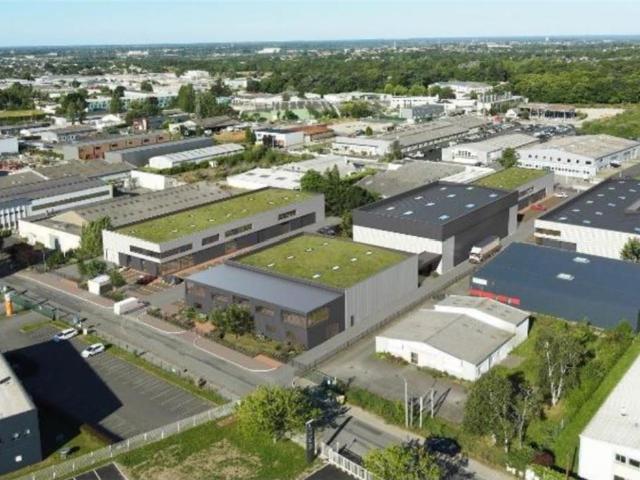 Local Commercial location à Nantes, Saint-herblain
