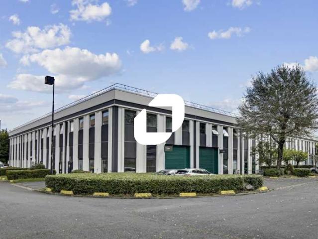 Local Commercial location à Palaiseau, Verrières-le-buisson