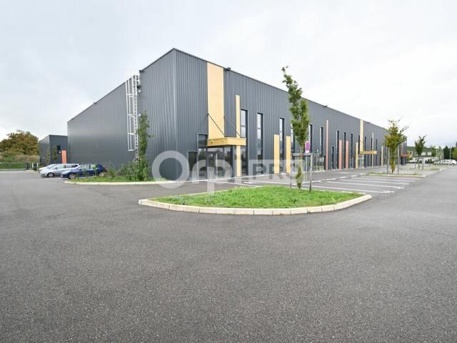 Local Commercial location à La Tour-du-Pin, Villefontaine