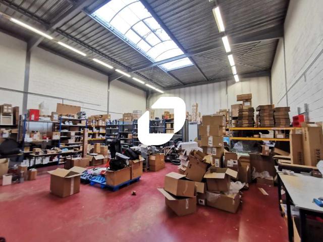 Local Commercial location à L'Haÿ-les-Roses, Villejuif