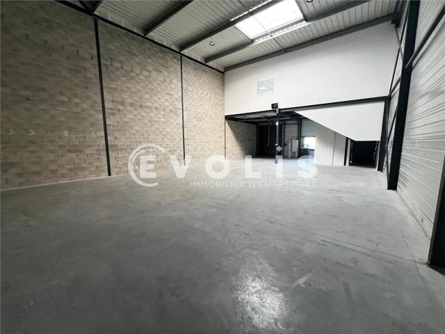 Local Commercial location à Palaiseau, Villemoisson-sur-orge