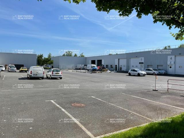 Local Commercial location à Nantes, Saint-herblain